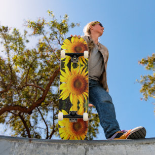 Giant Sunflower, yellow flowers pattern  Skateboard
