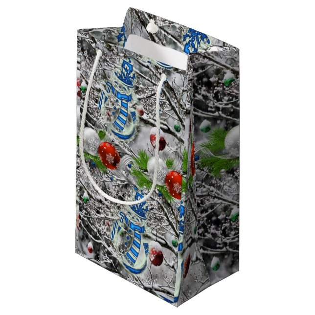 Gift Bag Christmas Snowman (Front Angled)