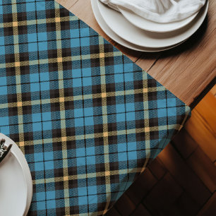Gift-Ready Plaid Runner Cosy Family Table Style