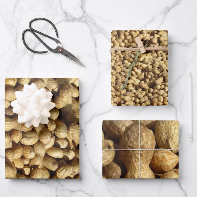 Gift Wrap Set - Peanuts in 3 Sizes (Front)