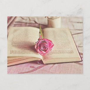 Gifts for readers 2022 postcard