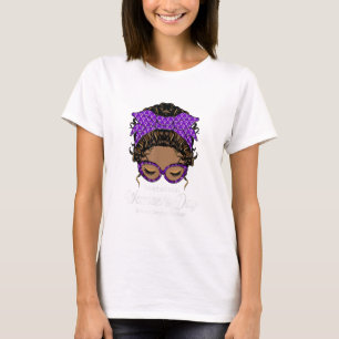 Gigi Definition Women's Gigi Grandma Birthday Moth T-Shirt