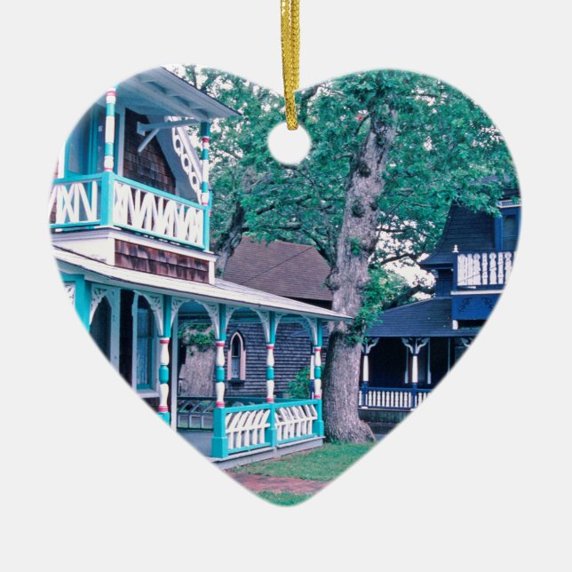 Gingerbread Houses Tom Wurl Ceramic Tree Decoration (Front)