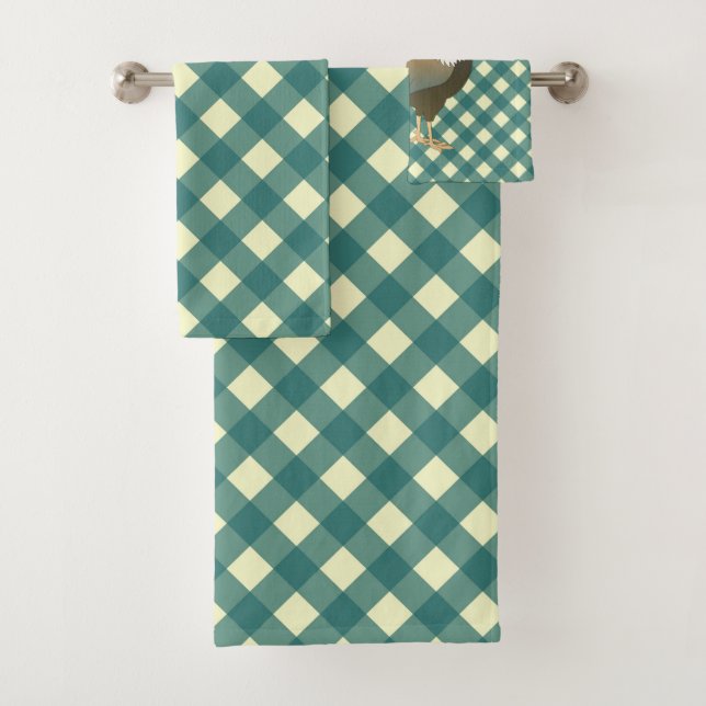 GINGHAM ROOSTER BATH TOWEL SET (Insitu)