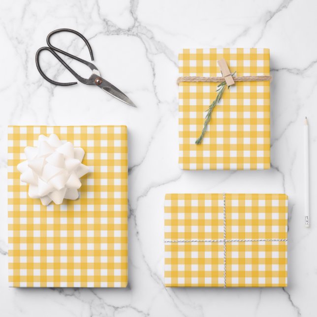 Gingham Wrapping Paper Sheets (Front)