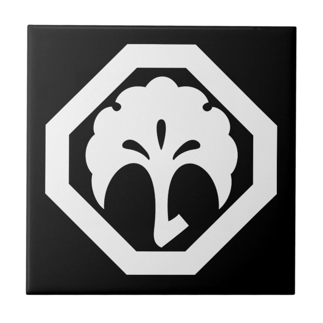 Ginkgo at the corner with cut-off edges tile (Front)