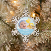 Giraffe Baby's First Christmas Photo