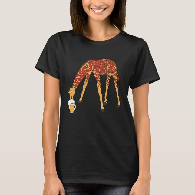 Giraffe   Giraffe Long Neck Drinking Beer T-Shirt (Front)