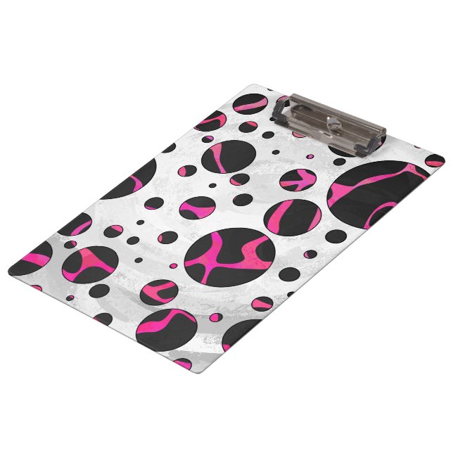 Giraffe Hot Pink and Black Print Clipboard (Angled)