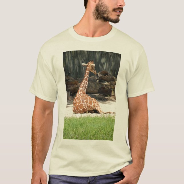 Giraffe Love T-Shirt (Front)