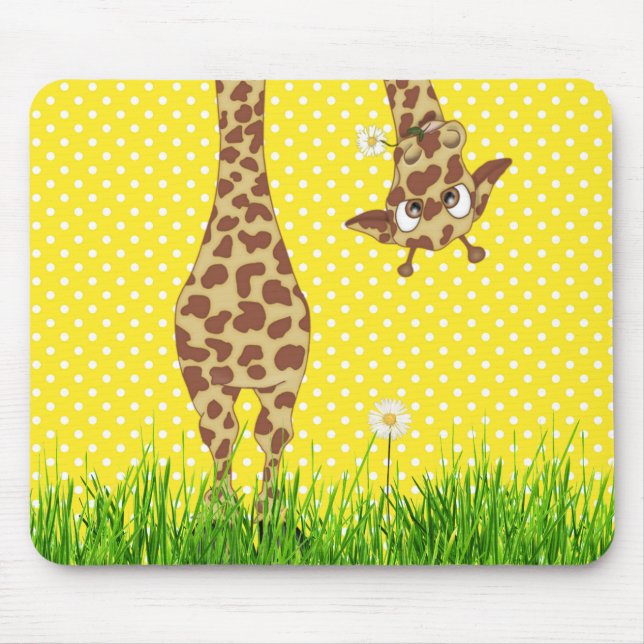 Giraffe On Polka Dots With Daisy Mouse Mat (Front)