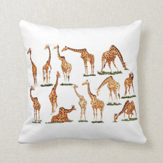 "GIRAFFE"    POLYESTER THROW PILLOW