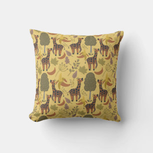 Giraffe seamless pattern yellow background cushion