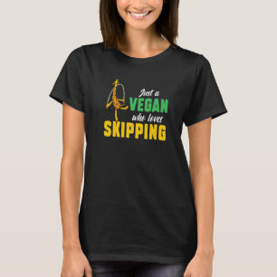 Giraffe Vegan Who Loves Rope Skipping Rope Jumping T-Shirt