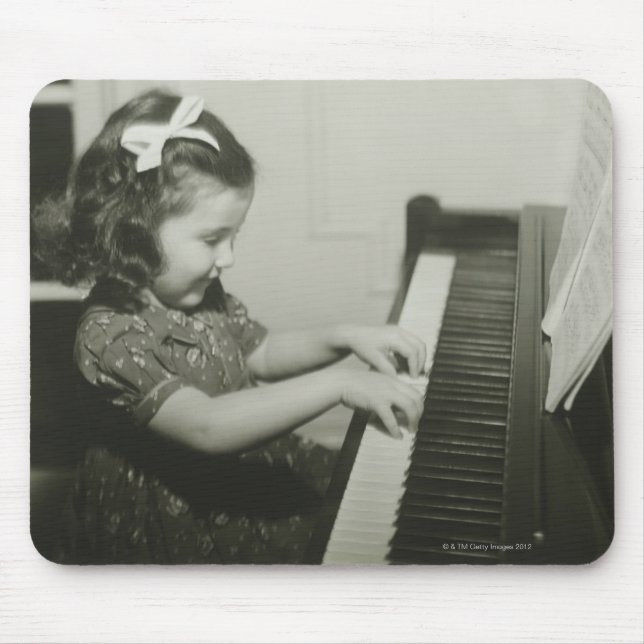 Girl Playing Piano Mouse Mat (Front)