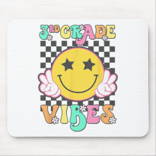Girls 3rd Grade Vibes Smile Face Byck To School Th Mouse Mat
