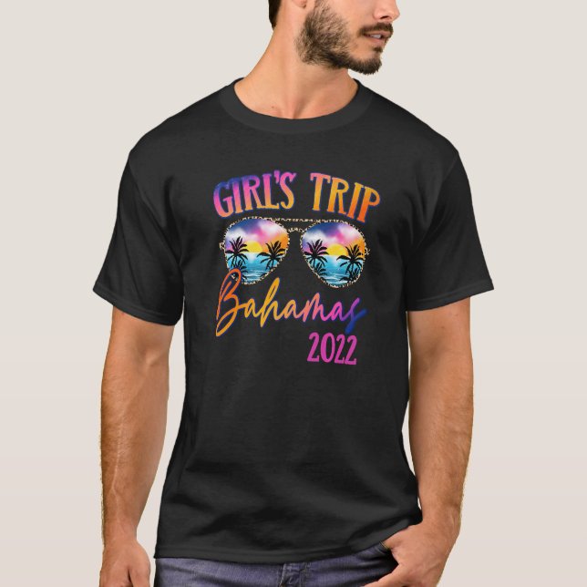 Girls Trip Bahamas Caribe 2022 Sunglasses Summer G T-Shirt (Front)