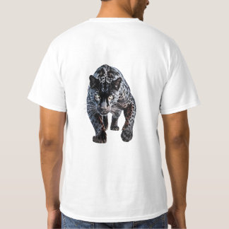 Give your look new momentum with our T-Shirt