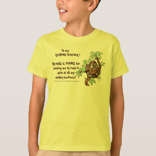 Give your reading teacher a big hug & thanks! T-Shirt