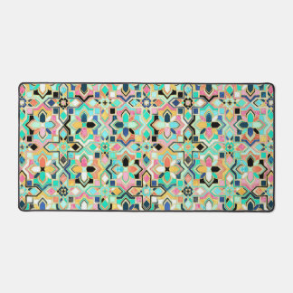 Glamourous Gilded Moroccan Tile Pattern Desk Mat
