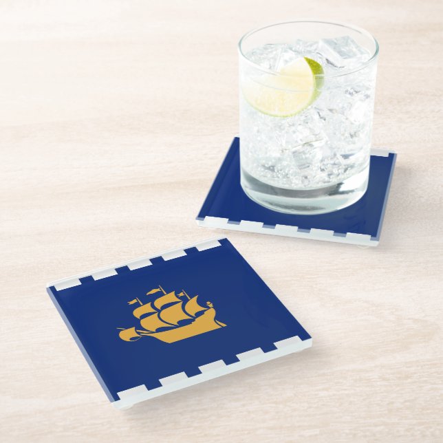 Glass coaster with flag of Quebec City, Canada (Angled)