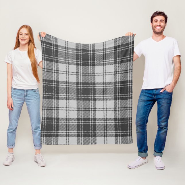 Glen Grey Plaid Fleece Blanket (In Situ)