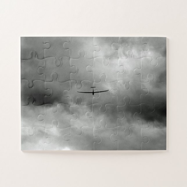 Glider flying in grey sky jigsaw puzzle (Horizontal)