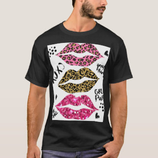 Glitter Lips: Fashionable Leopard Print T-Shirt