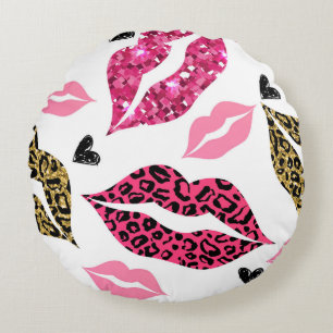 Glittering Lips: Leopard Fashion Pattern Round Cushion
