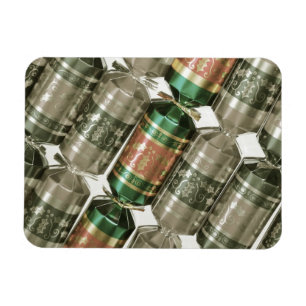 Glittery christmas poppers magnet