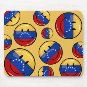 Glossy Round Smiling Venezuelan Flag Mouse Mat