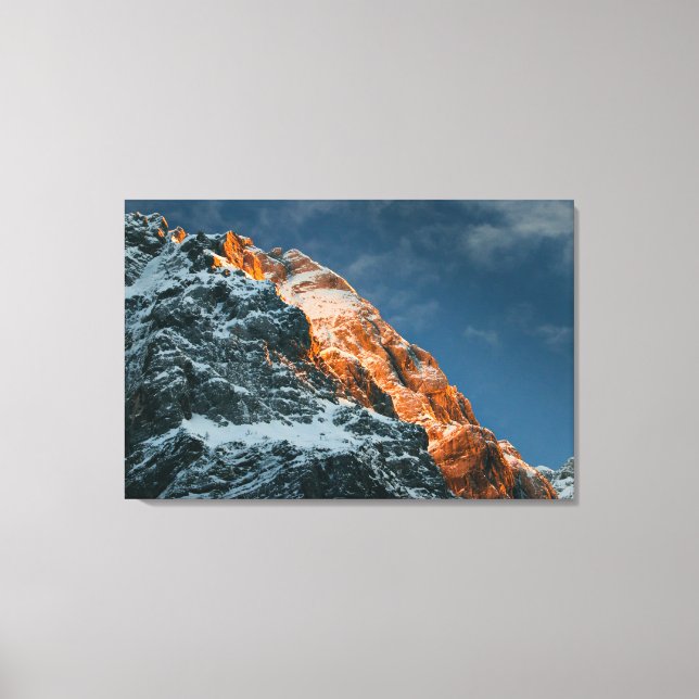 Glowing mountain at sunset canvas print (Front)