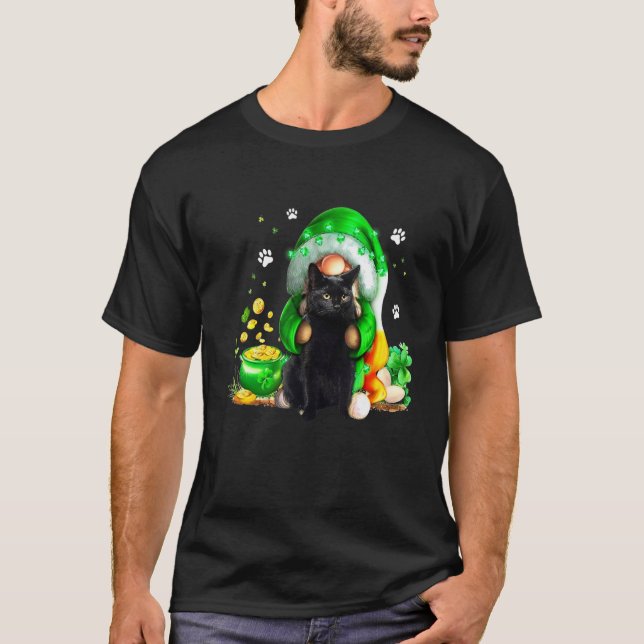 Gnome Black Cat Shamrock St Patricks Day Kitten Gi T-Shirt (Front)