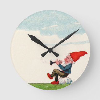 Gnome Playing Music Clock