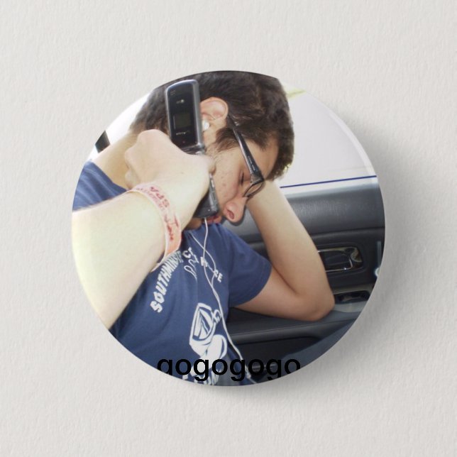 go 6 cm round badge (Front)