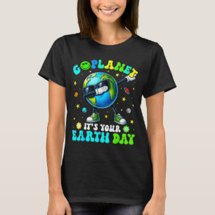 Go planet its your earth day dabbing planet men bo T-Shirt