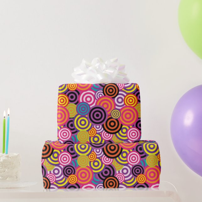 Go Round In Circles Colourful Happy Birthday Wrapping Paper (Party Gifts)