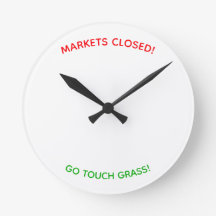 Go touch grass clock