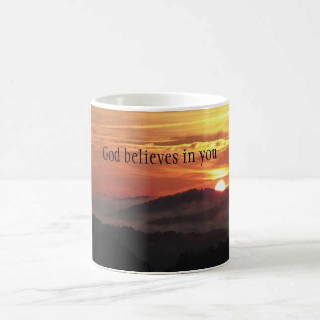 God believes in you - mug (Center)