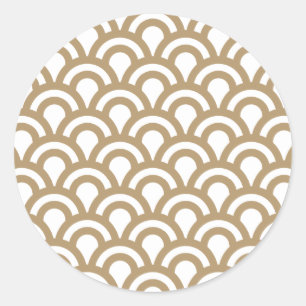 Gold and White Art Deco Fish Scale Pattern Classic Round Sticker