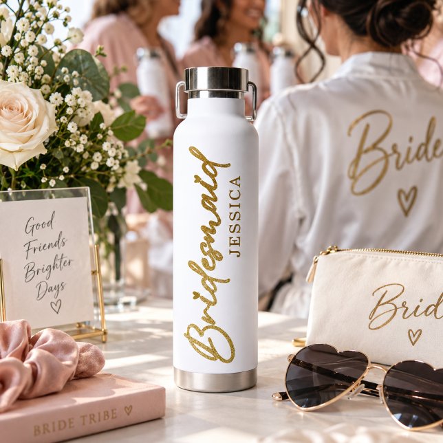 Gold Bridesmaid Modern Minimalist Script Water Bottle (Creator Uploaded)