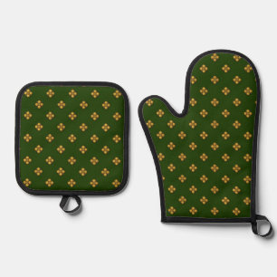 Gold Cruciferous Flowers on Hunter Green Oven Mitt & Pot Holder Set