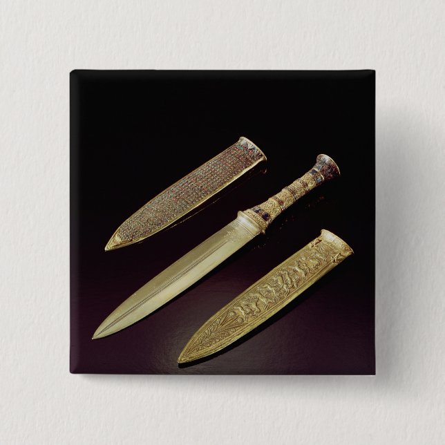 Gold dagger and sheath 15 cm square badge (Front)