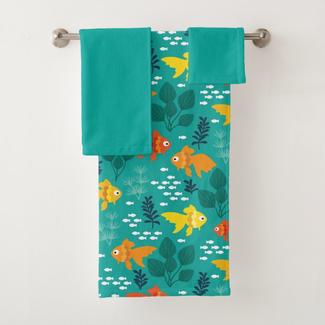 Gold Fish in Aquarium Bath Towel Set (Insitu)