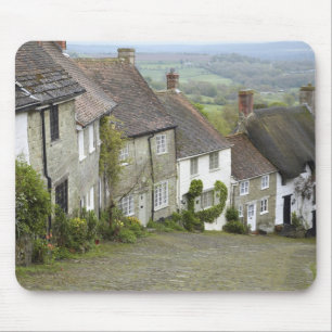 Gold Hill, Shaftesbury, Dorset, England, United Mouse Mat