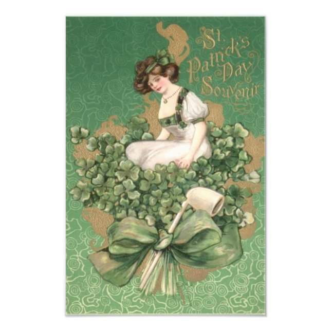 Gold Irish Woman Green Bow Shamrock Clay Pipe Photo Print (Front)