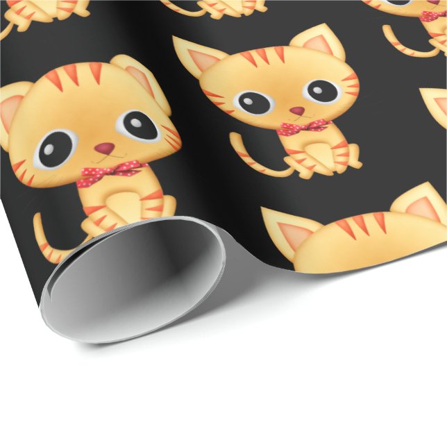 Gold kitty on black wrapping paper (Roll Corner)