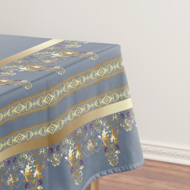 Gold lace tablecloth (In Situ)