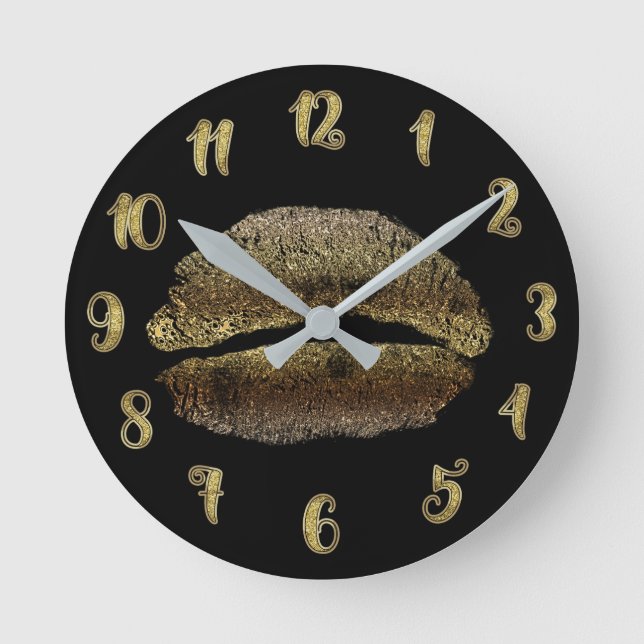 Gold Lips Lipstick Kiss Glamour Glam Chic Round Clock (Front)