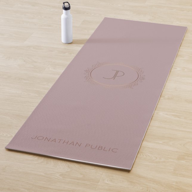 Gold Look Monogrammed Fitness Template Trendy Yoga Mat (In Situ)
